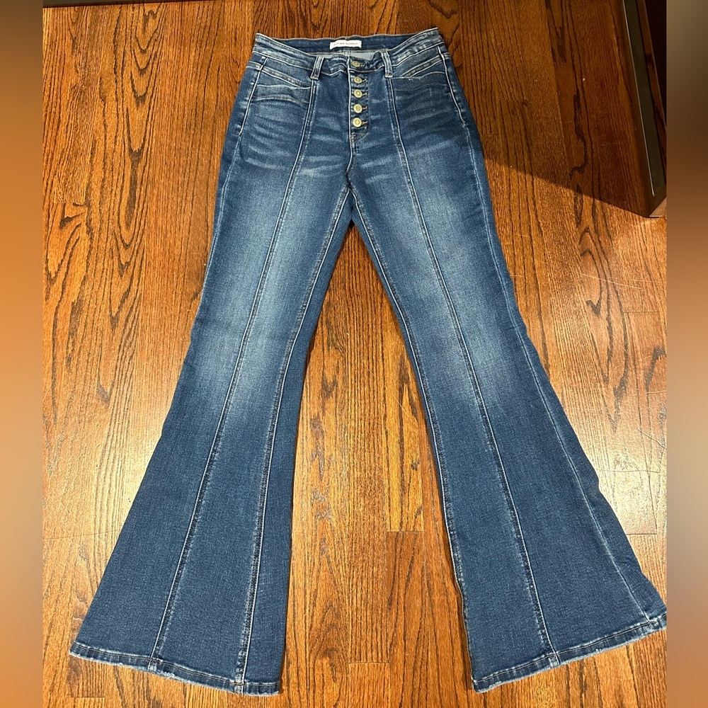 Flying Monkey flare jeans